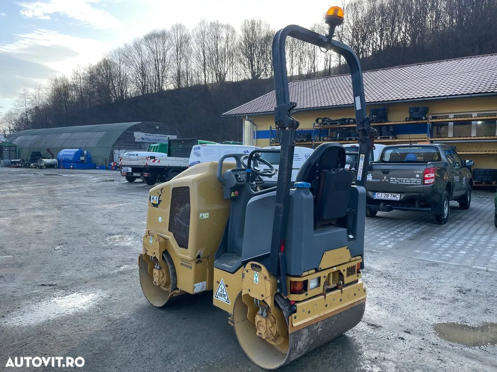 Caterpillar CB14B - 6
