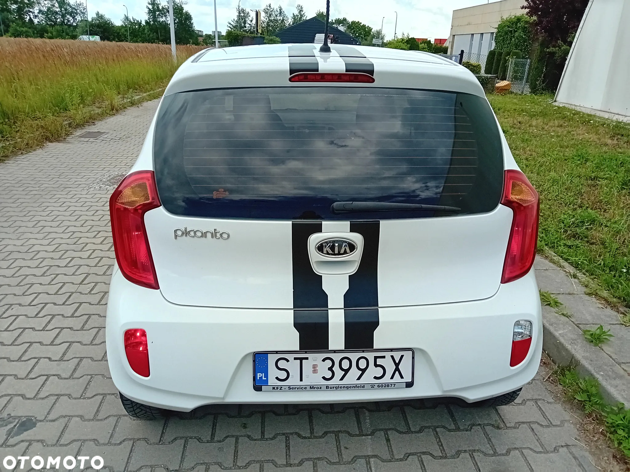 Kia Picanto 1.0 Attract - 8