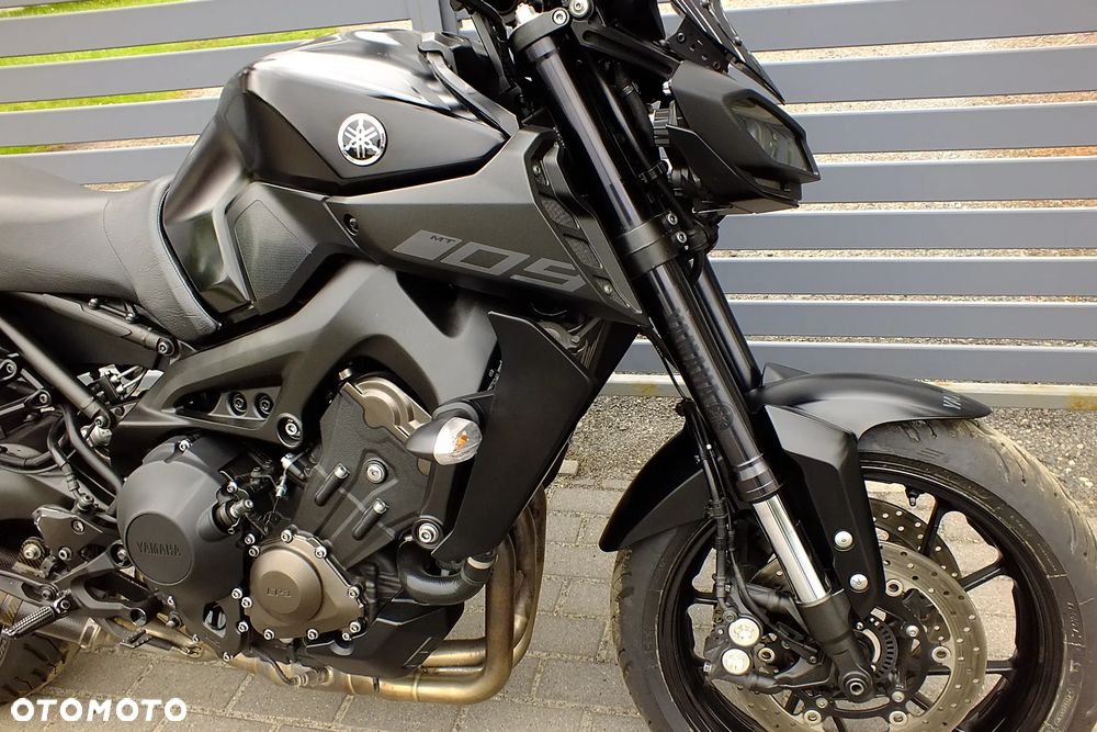 Yamaha MT - 5