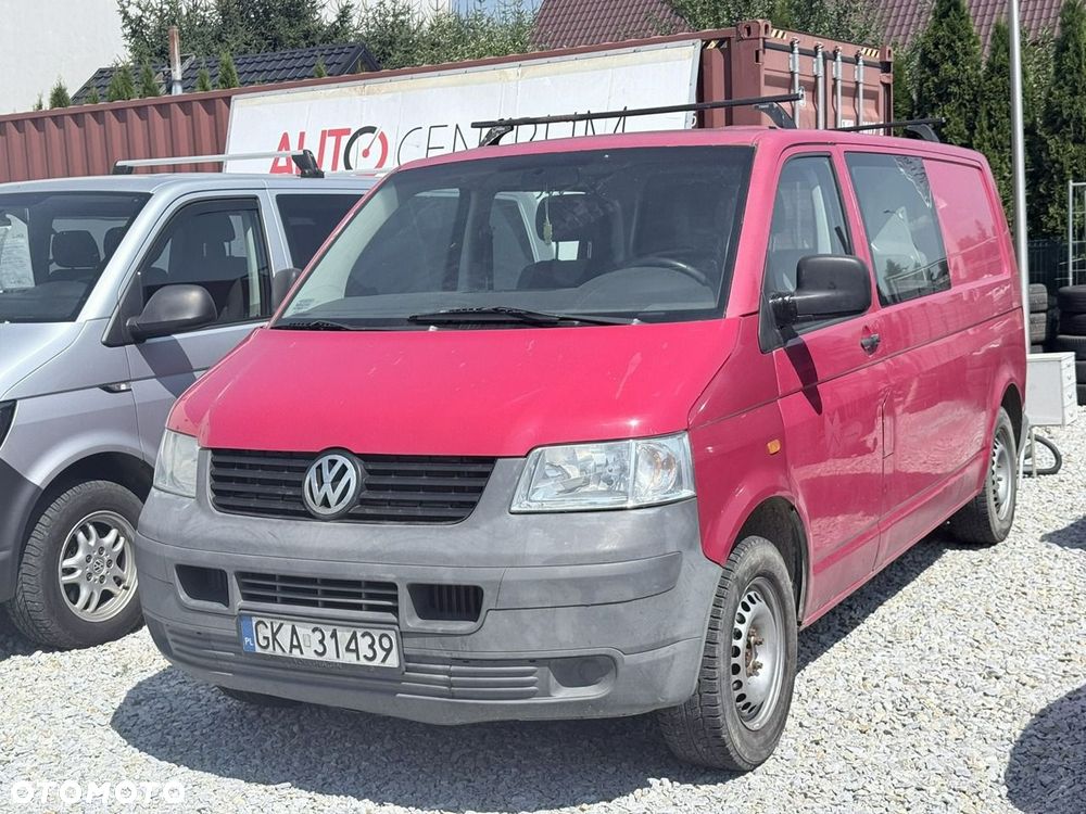 Volkswagen Transporter - 1