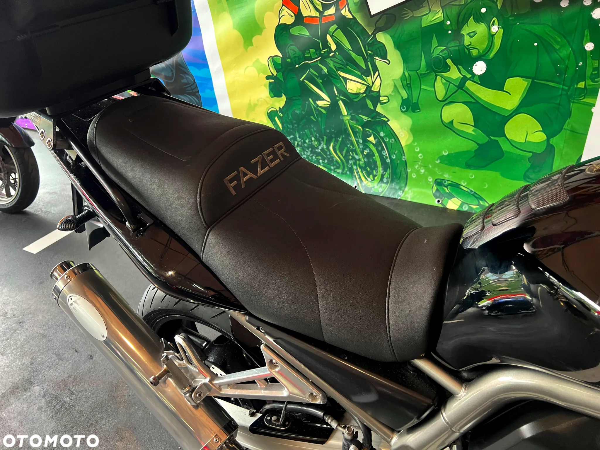 Yamaha FZS - 21