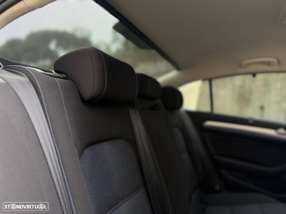 VW Passat 1.4 TSI GTE Plug-in - 45