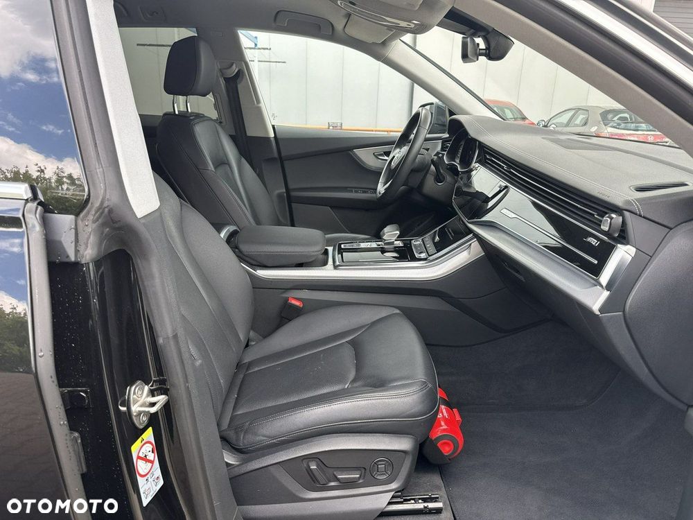 Audi Q8 - 19