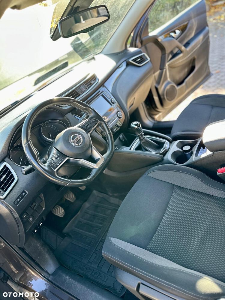 Nissan Qashqai 1.3 DIG-T ACENTA - 8