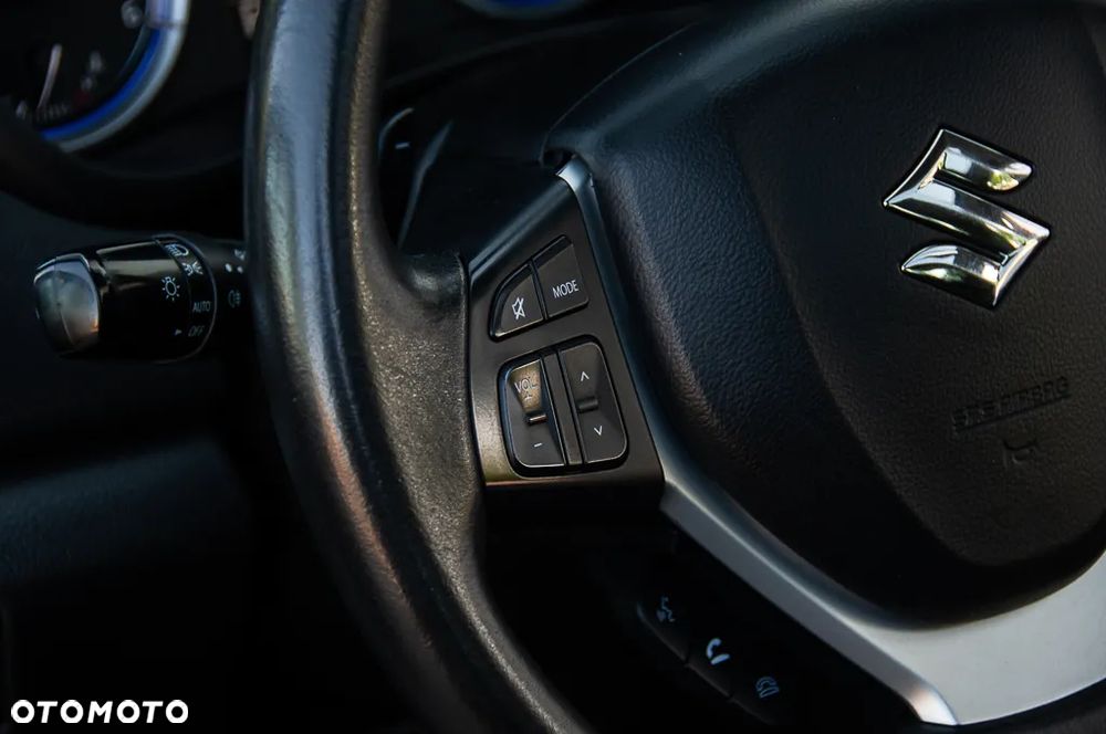 Suzuki SX4 S-Cross 1.6 DDiS Allgrip TCSS Comfort+ - 38
