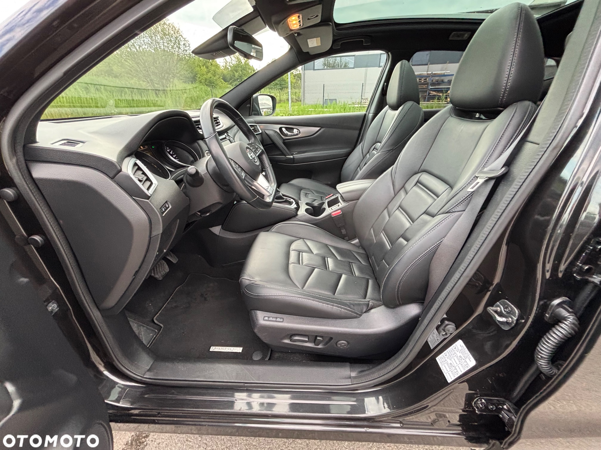 Nissan Qashqai 1.6 dCi Xtronic TEKNA - 13