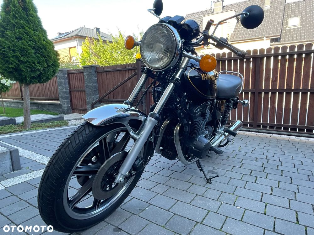 Yamaha XS - 13