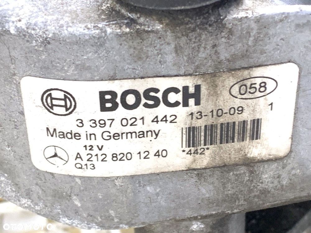 MECHANIZM WYCIERACZEK PRZÓD  MERCEDES-BENZ KLASA E (W212) 2009 - 2016 E 250 CDI / BlueTEC 4-matic - 4