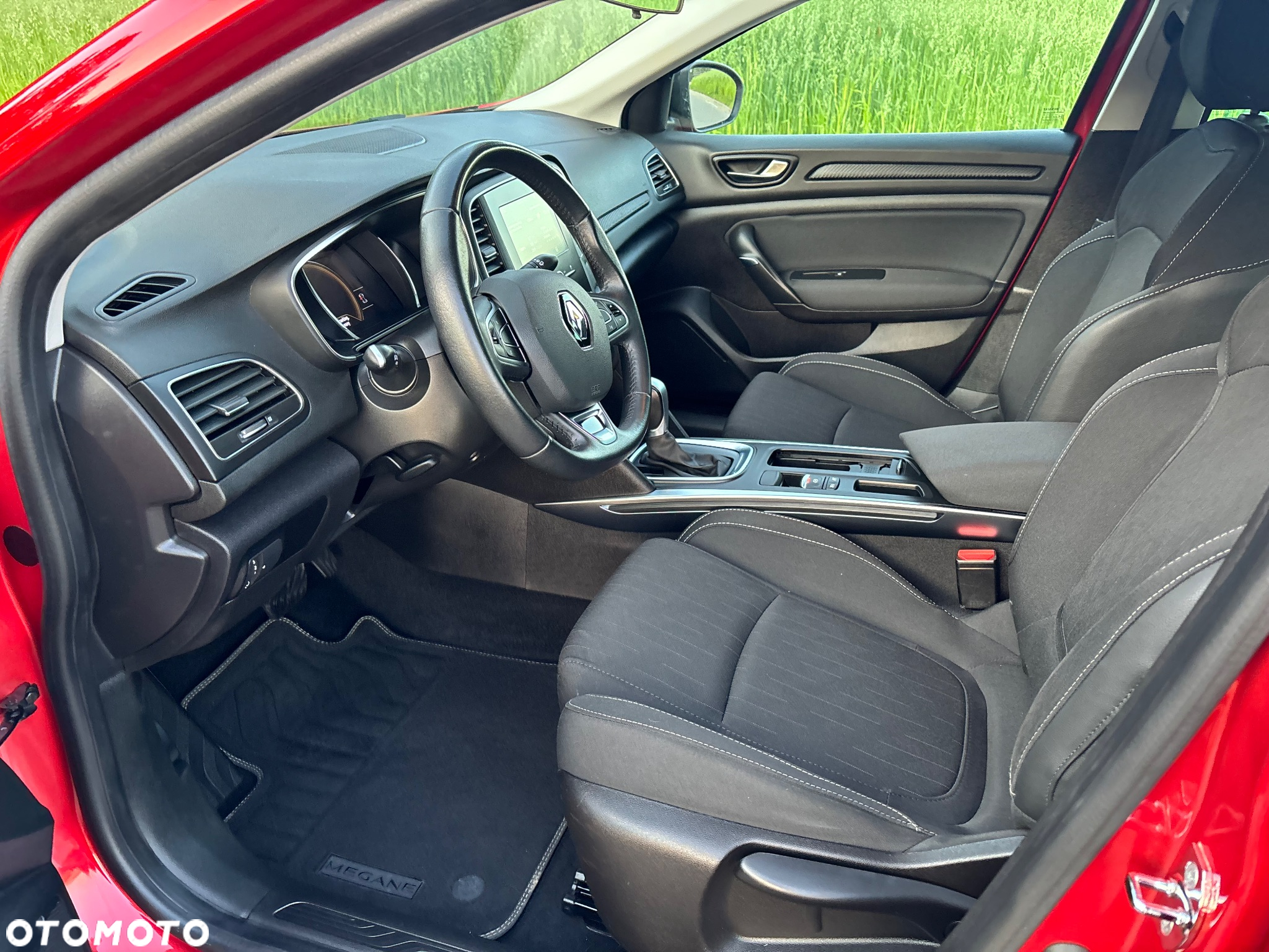 Renault Megane 1.3 TCe FAP Limited EDC - 23
