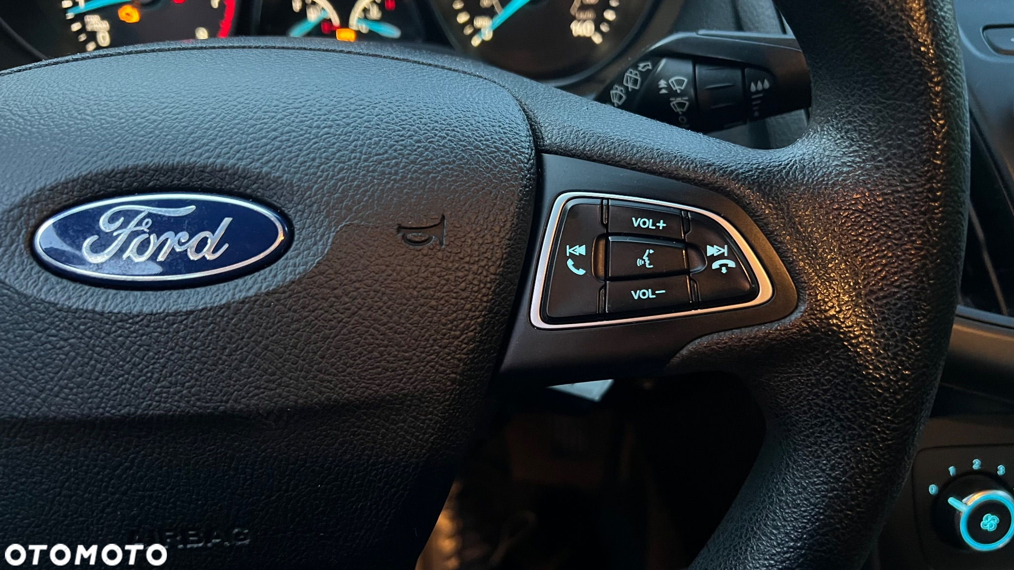 Ford Focus - 21