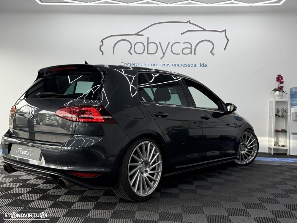 VW Golf 2.0 TSi GTi DSG - 6