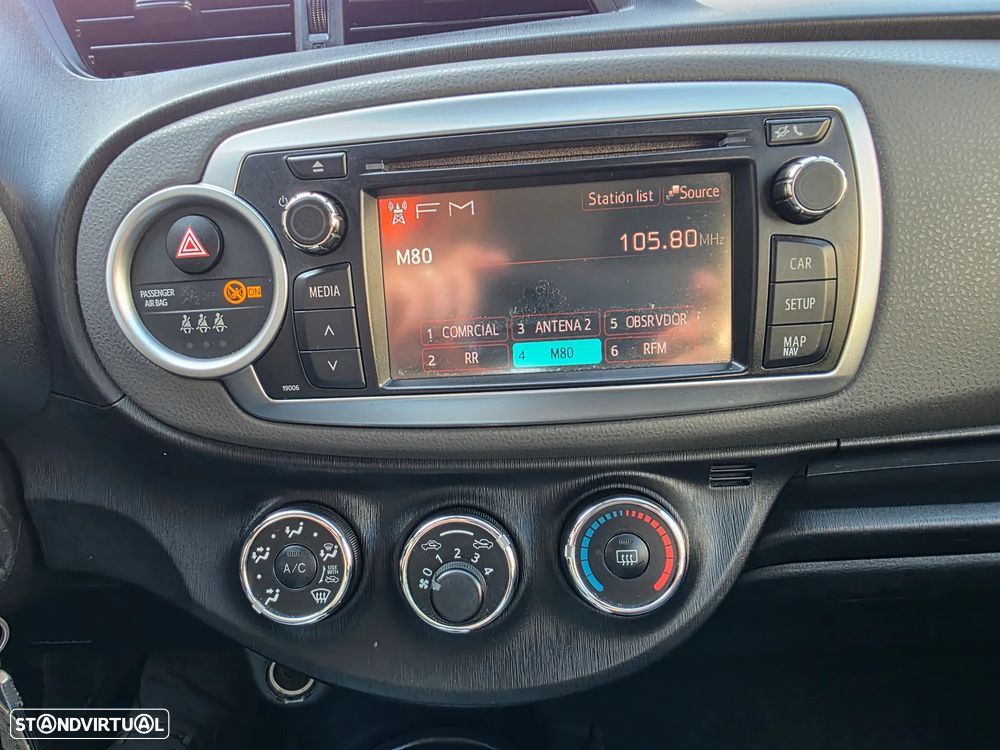 Toyota Yaris 1.0 VVT-i Comfort+P.Style - 16