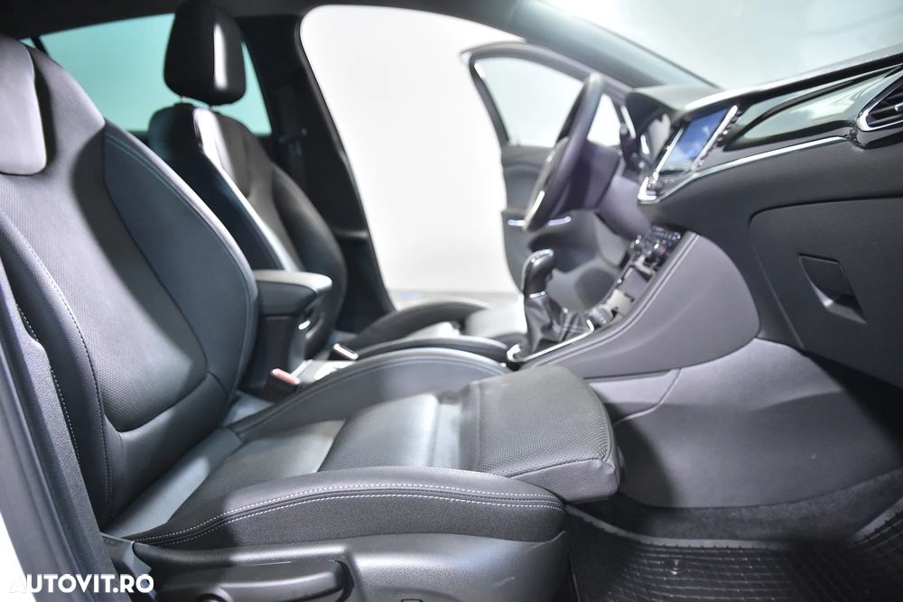 Opel Astra - 12