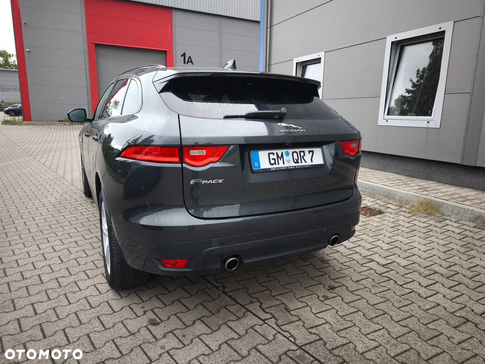 Jaguar F-Pace 30d AWD R-Sport - 13