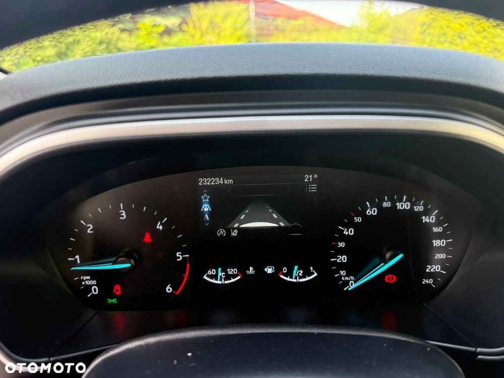 Ford Focus 2.0 TDCi Titanium ASS - 38