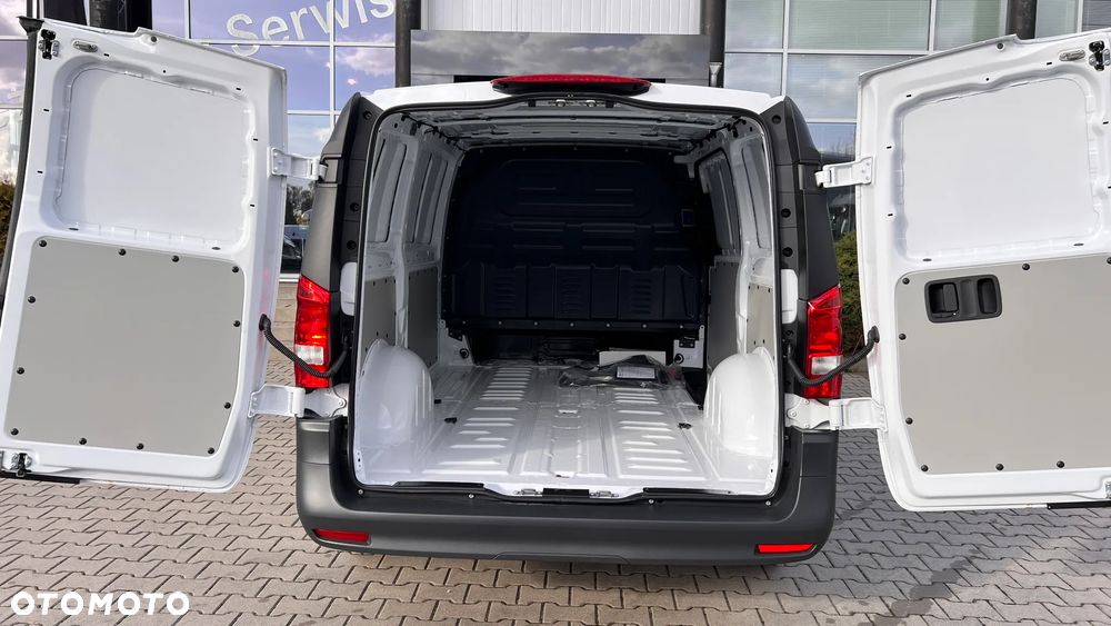 Mercedes-Benz Vito - 13