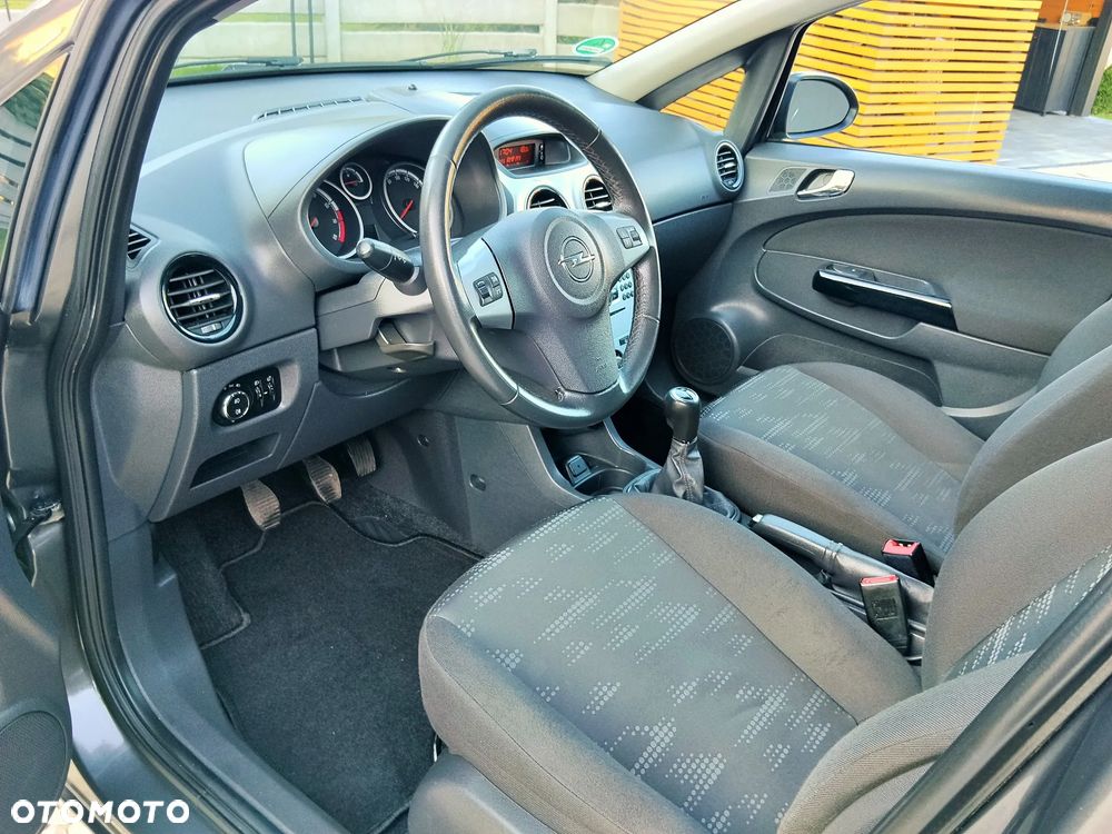 Opel Corsa - 19