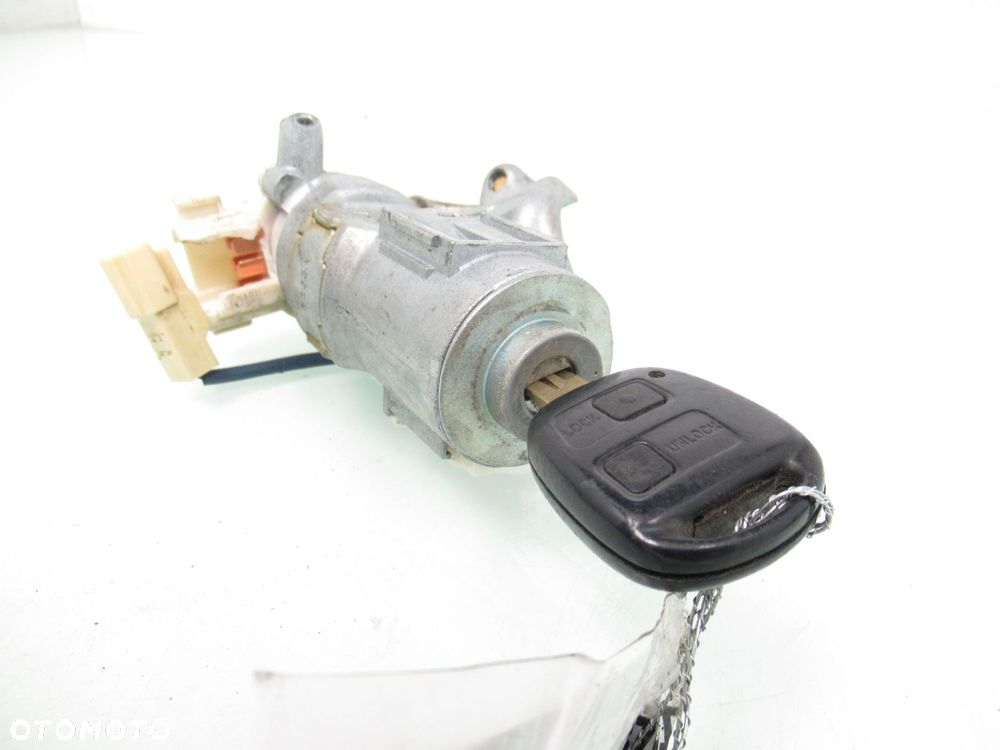 STACYJKA WKŁADKI TOYOTA YARIS I 45020521 - 2