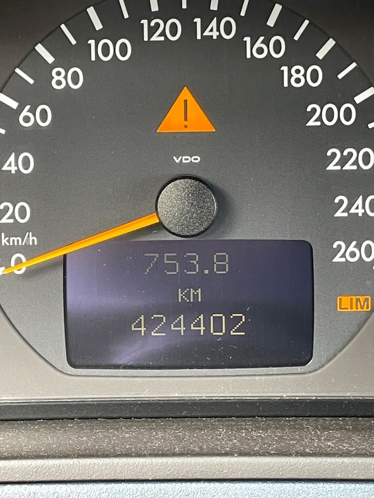 Mercedes-Benz Klasa E - 14