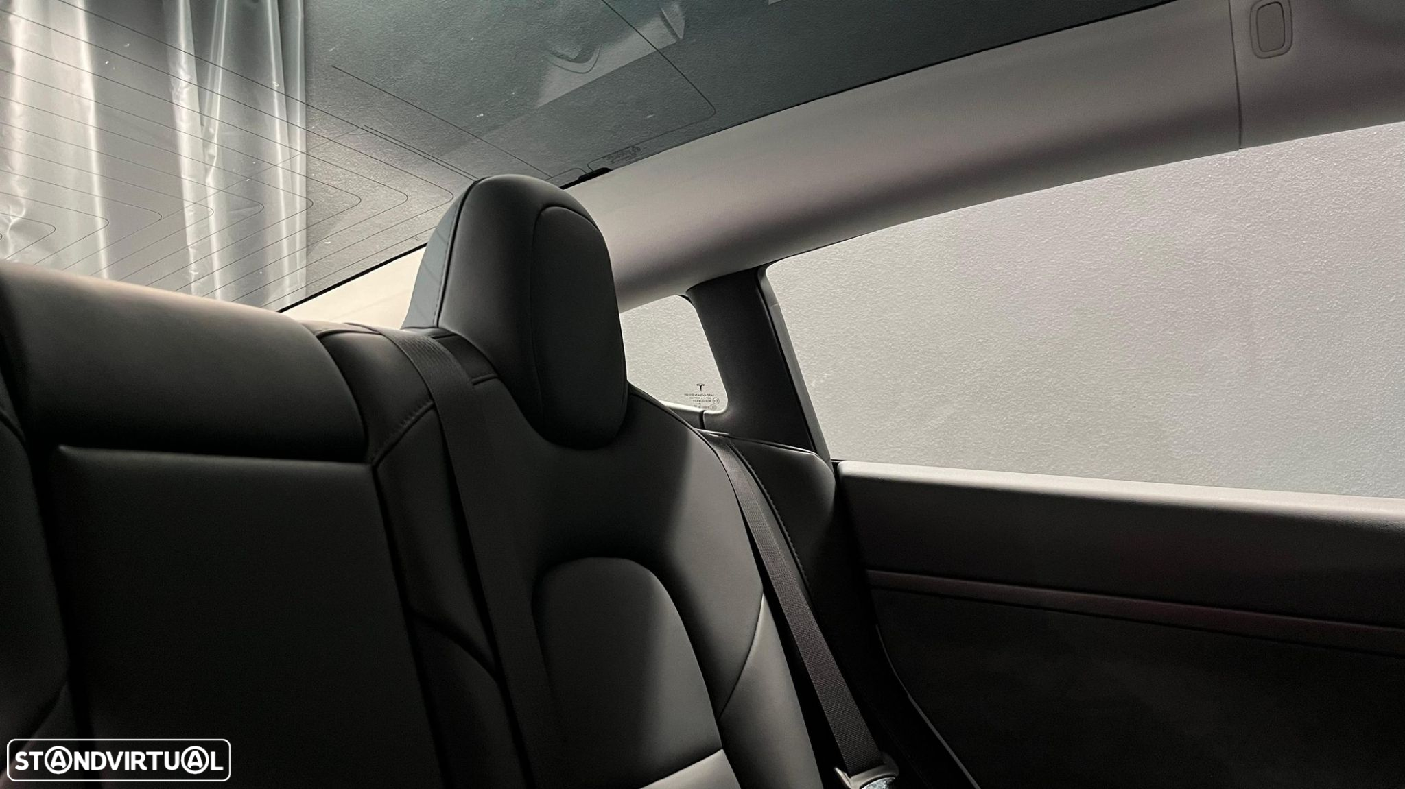 Tesla Model 3 - 13