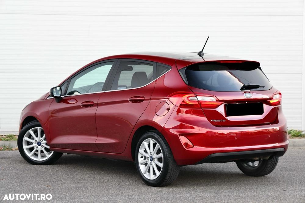 Ford Fiesta 2017 photo 2