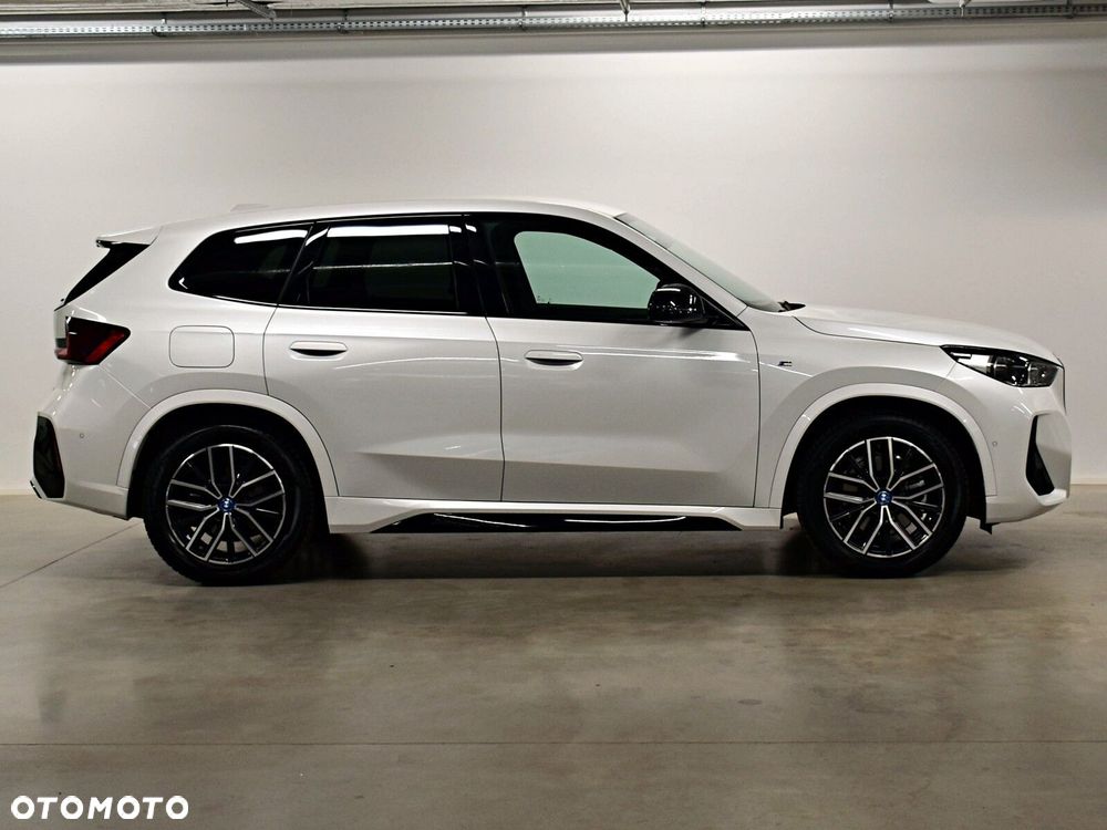 BMW iX1 - 7
