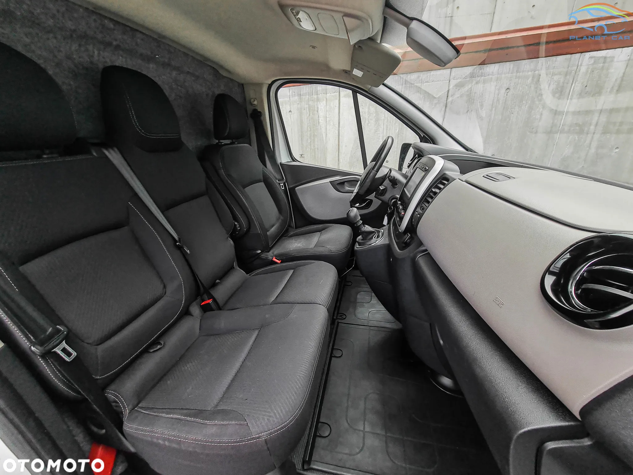 Renault 2015 Renault Trafic III Furgon LONG 1.6 dCi 120KM - 20