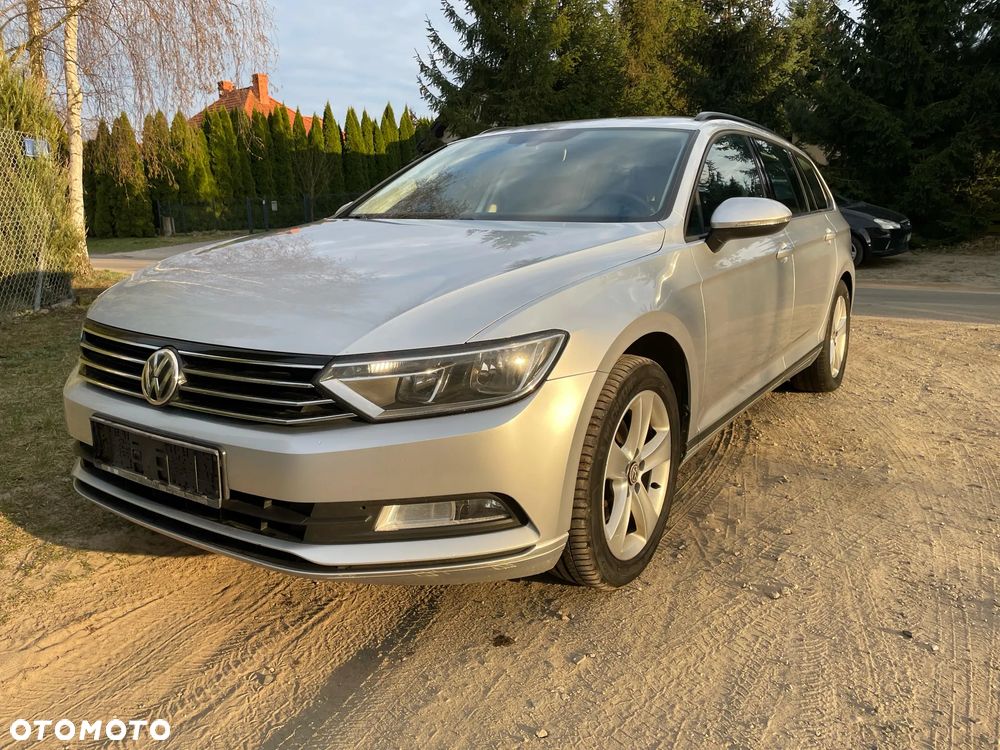 Volkswagen Passat 1.6 TDI BMT Trendline - 8