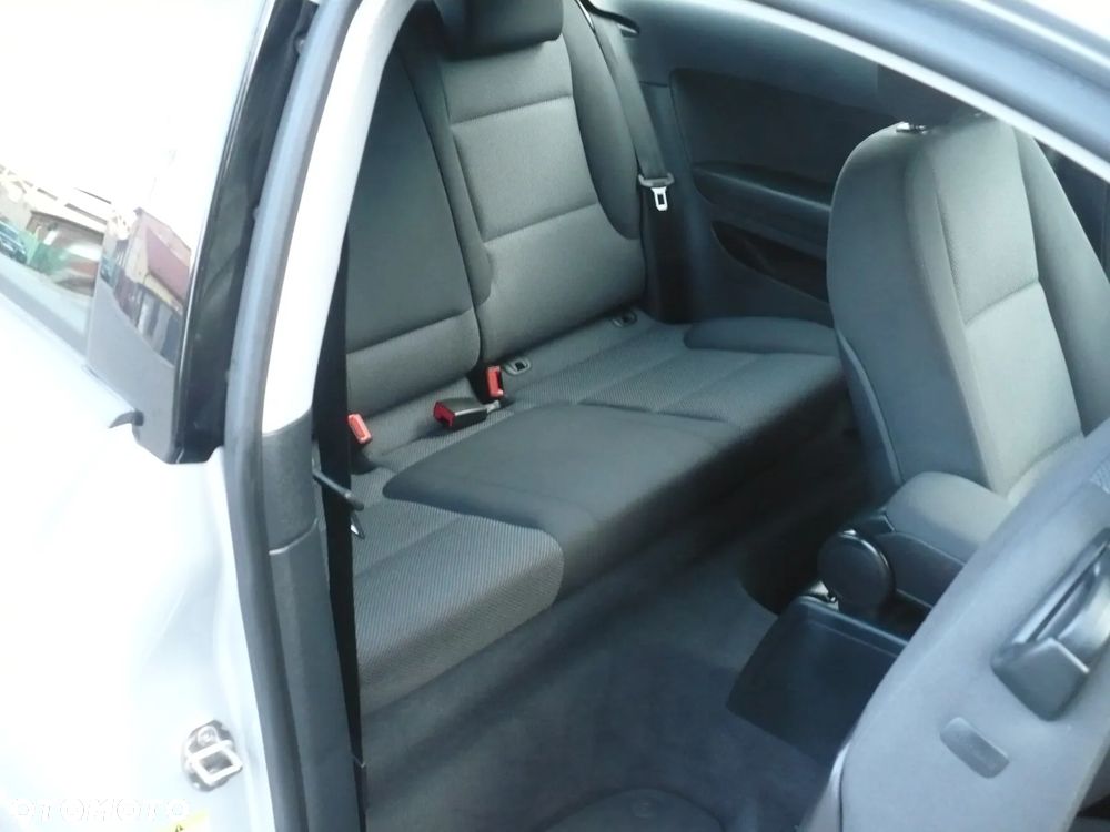 Audi A3 3-drzwiowe 2.0 TDI Ambition - 18