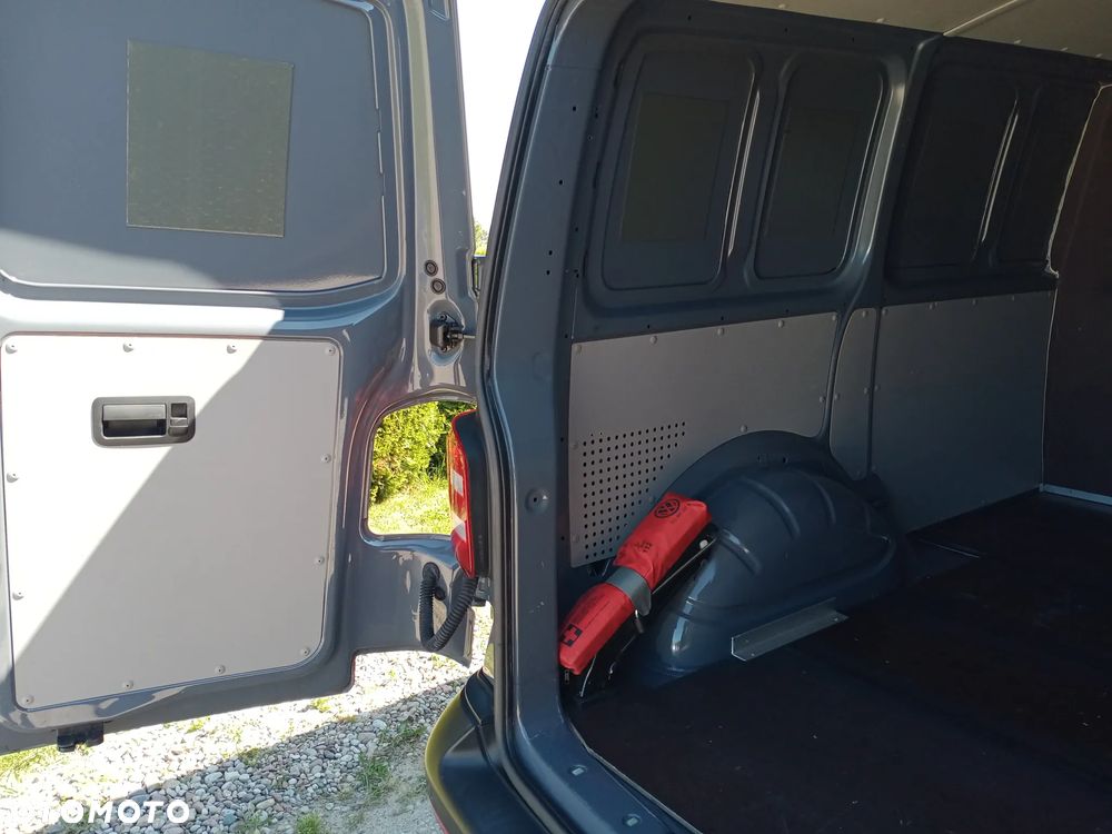 Volkswagen T6 150 KM BOGATA WERSJA - 13