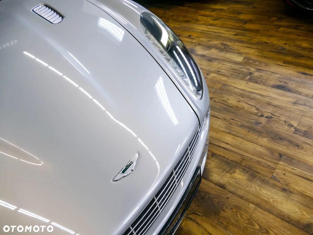 Aston Martin Rapide Luxe Touchtronic II - 32