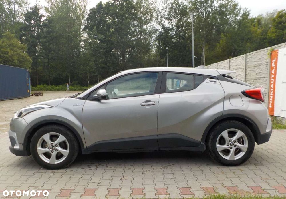 Toyota C-HR - 5