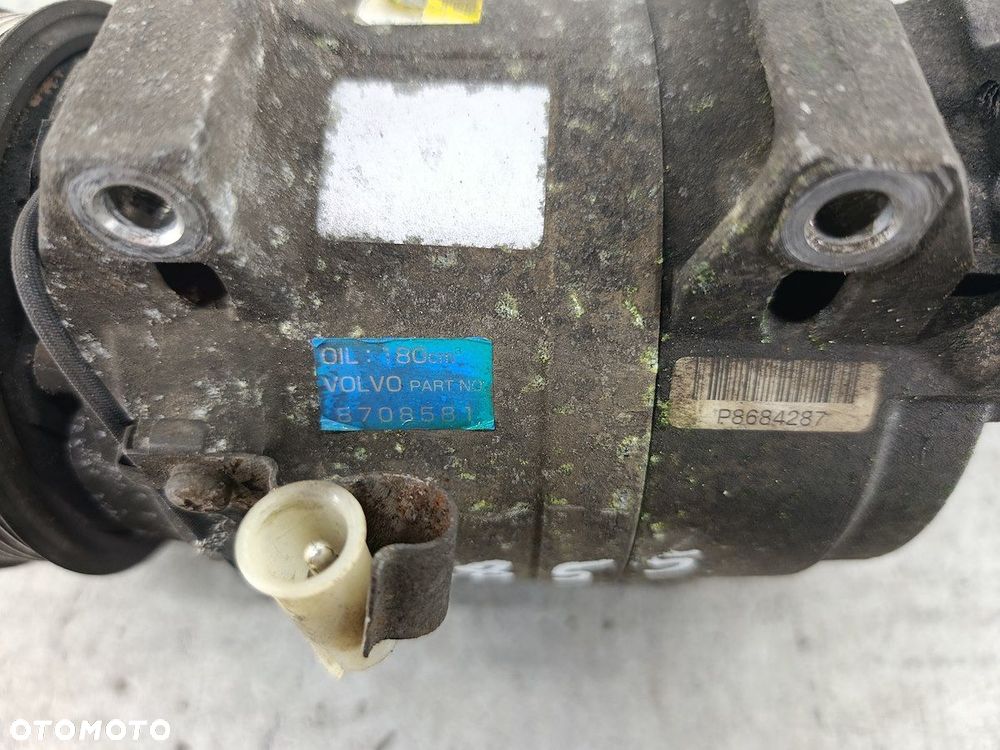 POMPA, SPRĘŻARKA KLIMATYZACJI VOLVO S80 I 8708581  P8684287 2.4 D - 8