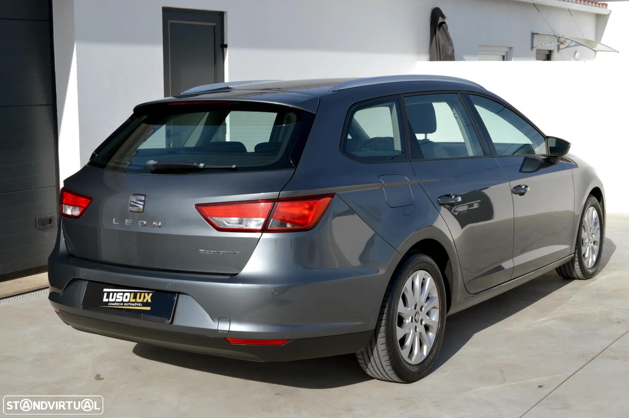 SEAT Leon ST 1.6 TDI Style Ecomotive - 7