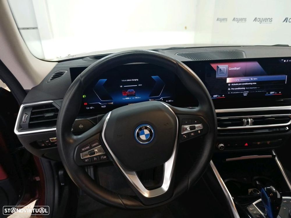 BMW i4 eDrive40 - 9