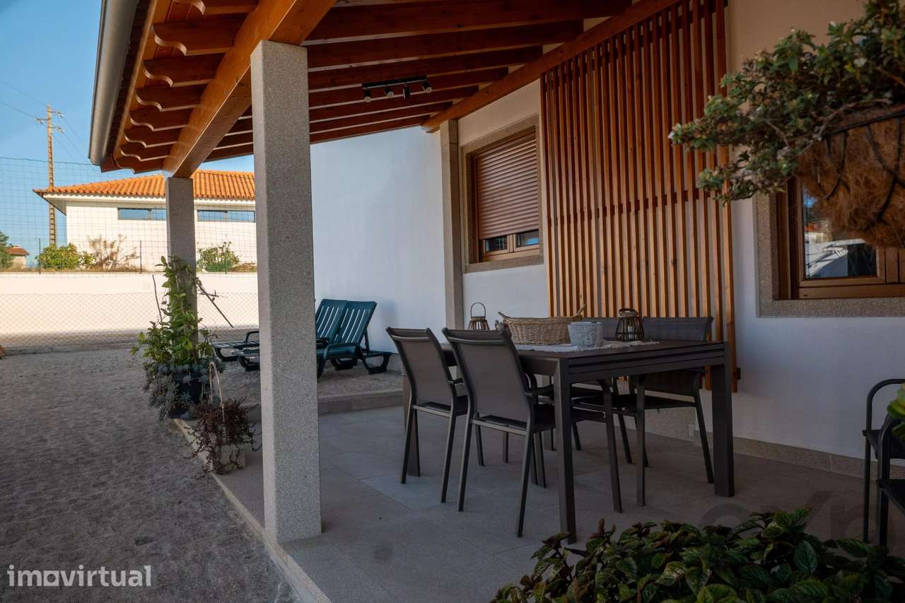 Moradia T4 com 2.244 m² de Terreno em Friestas – Privacidade a 10 Min - Grande imagem: 3/36