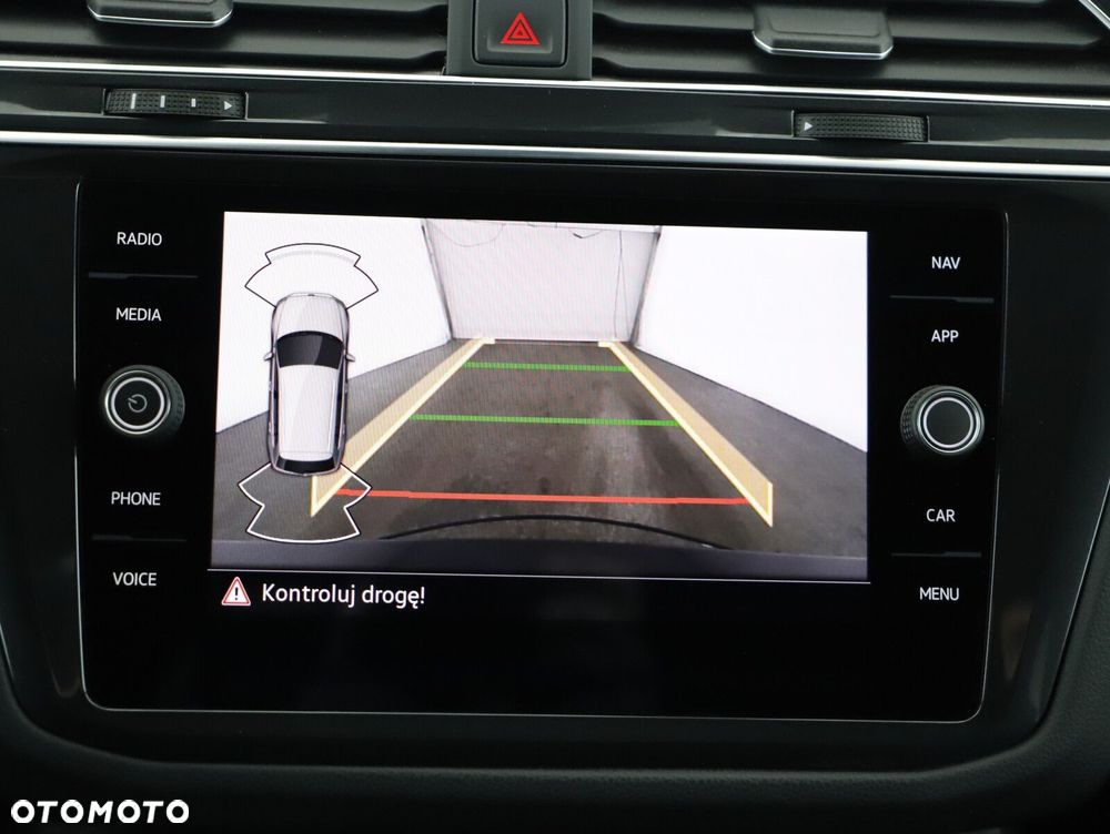 Volkswagen Tiguan - 14