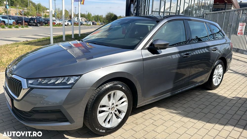 Skoda Octavia 2.0 TDI DSG Style - 34