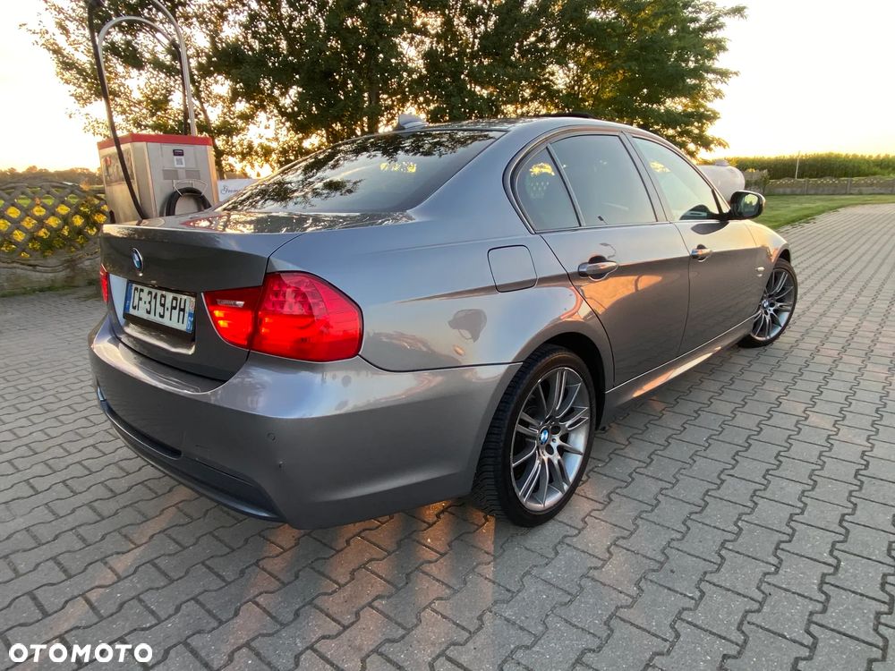 BMW Seria 3 320d DPF Blue Performance Edition Exclusive - 1