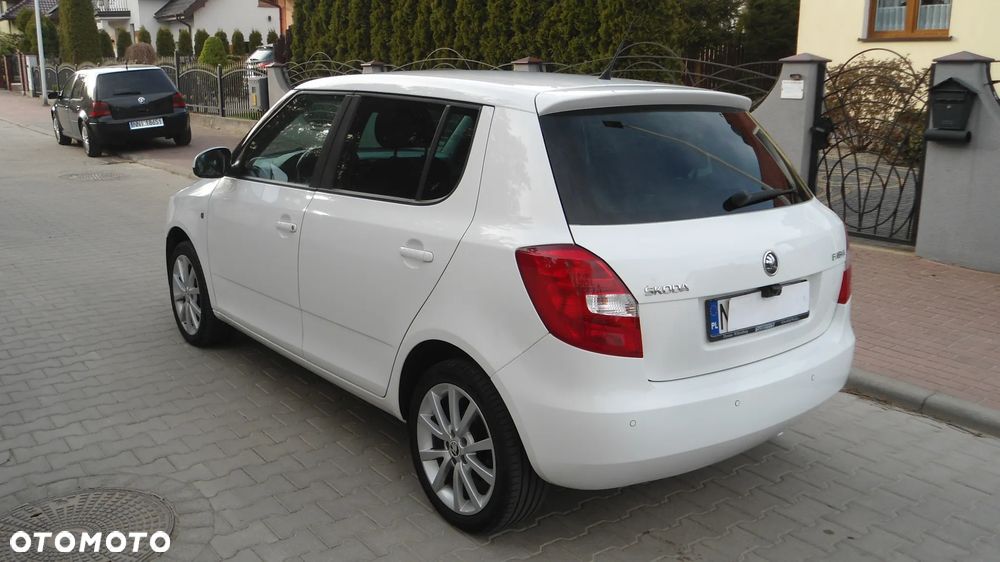 Skoda Fabia 1.4 16V Elegance Plus - 3