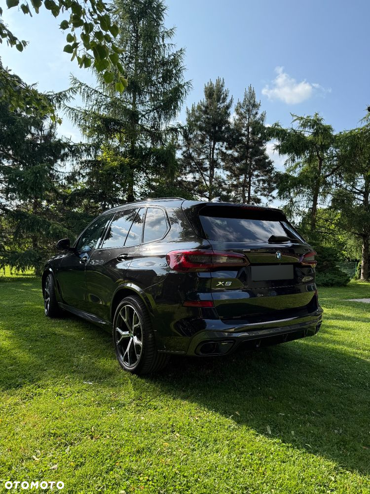 BMW X5 xDrive40d mHEV - 4