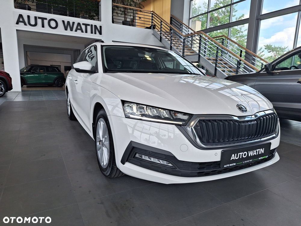 Skoda Octavia 1.5 TSI e-Tec Ambition DSG - 4