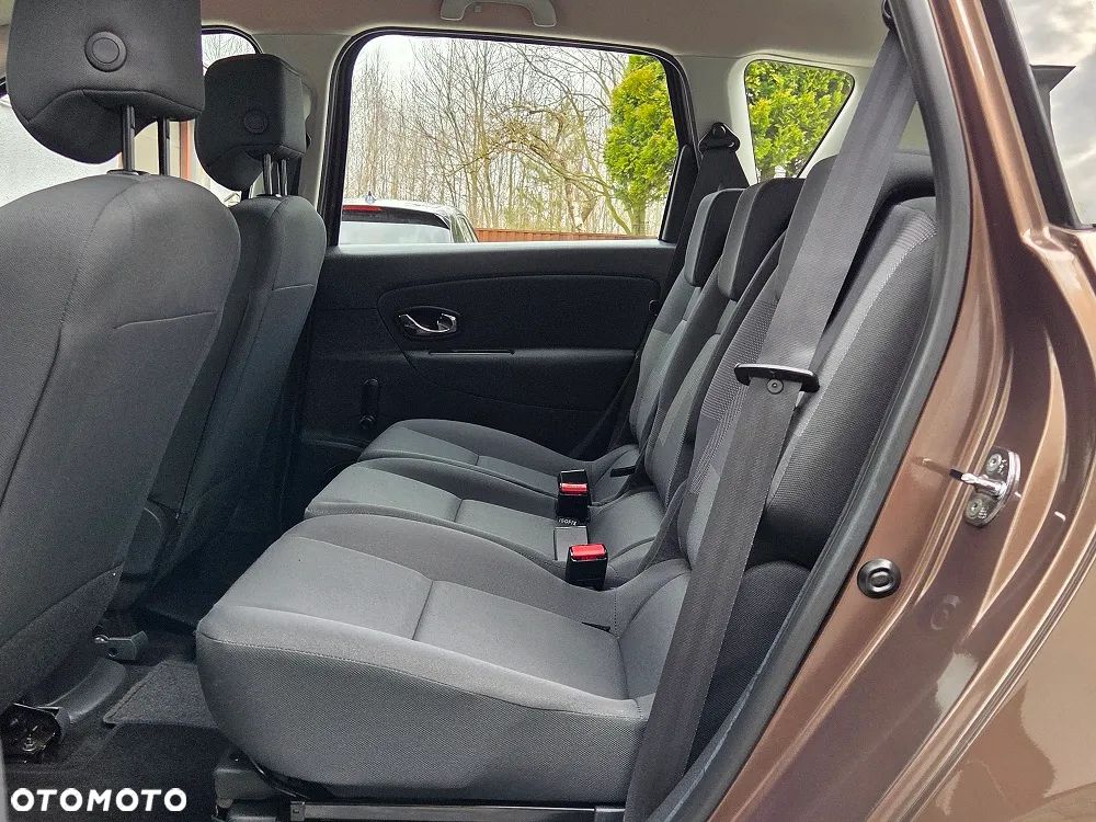 Renault Scenic 1.6 16V TomTom Edition - 14