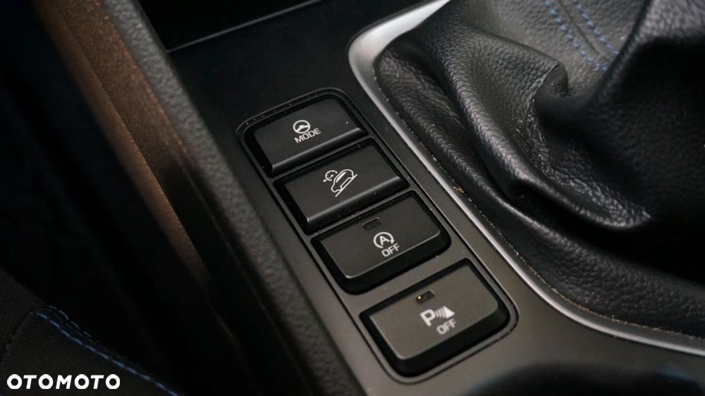 Hyundai Tucson 1.7 CRDI BlueDrive Comfort 2WD - 11