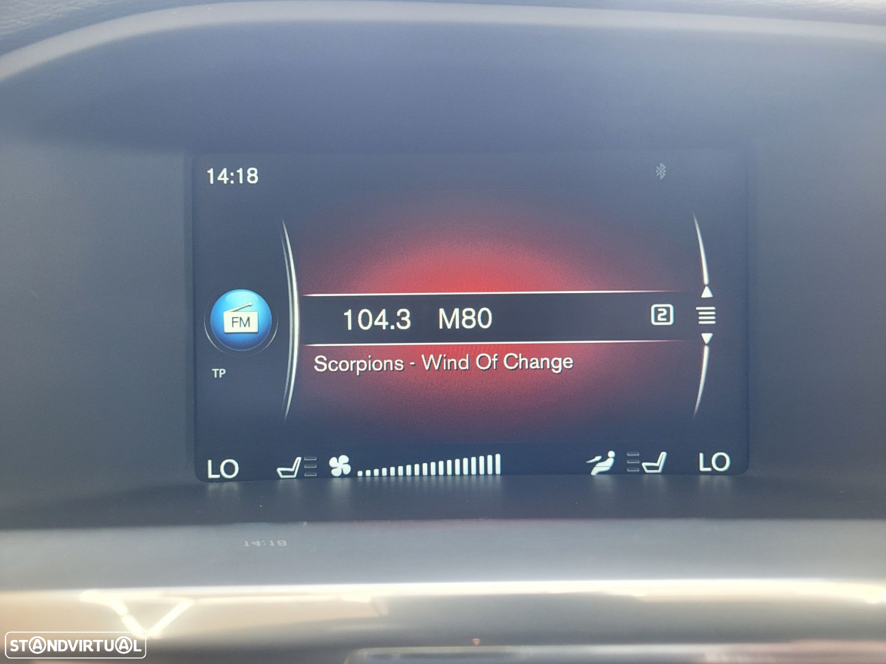 Volvo V60 2.4 D6 R-Design AWD Phev - 26