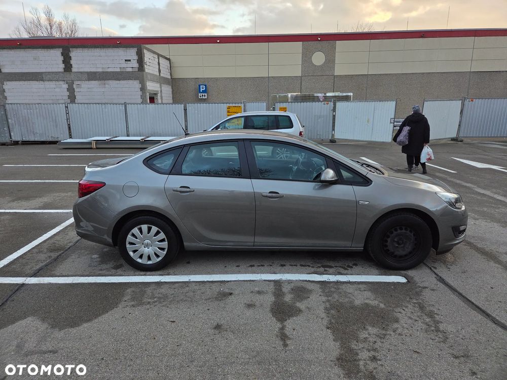 Opel Astra - 5