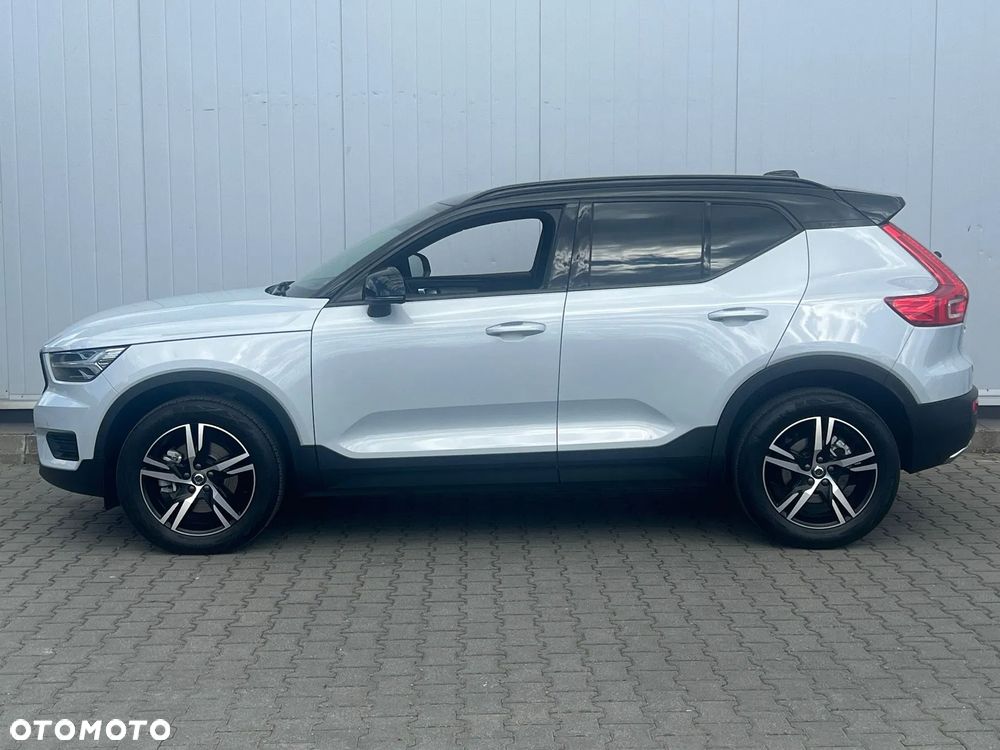 Volvo XC 40 T4 AWD Geartronic R-Design - 2