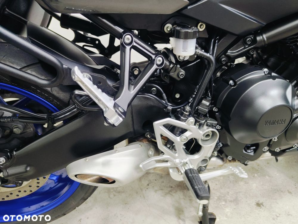 Yamaha NIKEN - 8