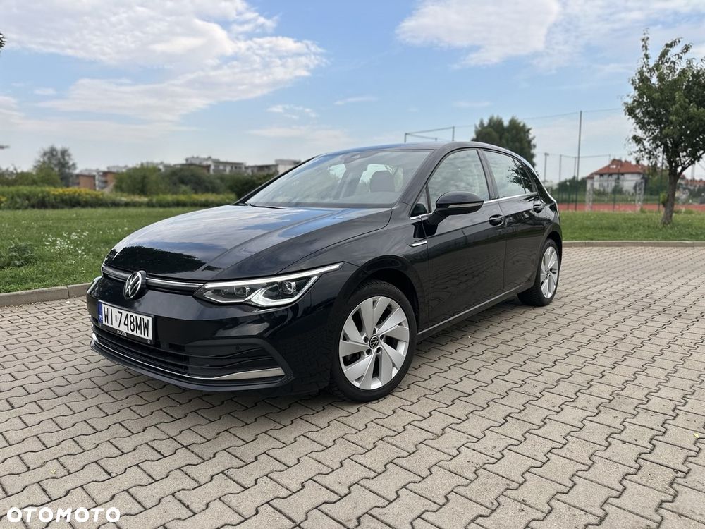 Volkswagen Golf 1.5 eTSI Style DSG - 1