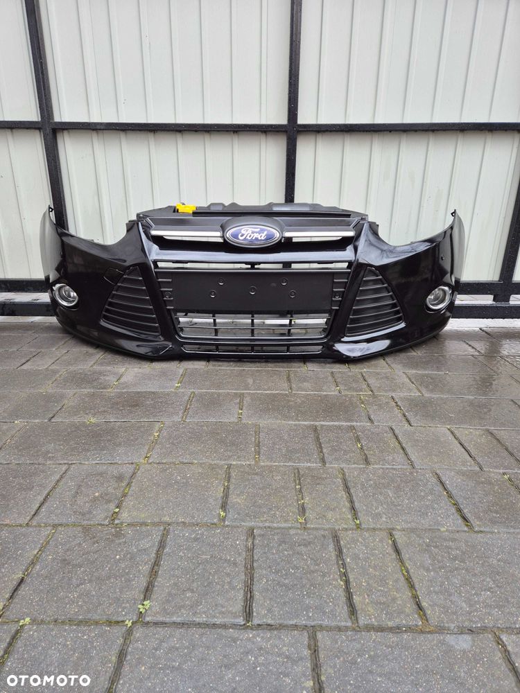 Zderzak przód przedni Ford Focus mk3 rok 12 kod lak FB 4xpdc